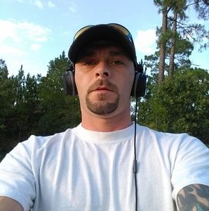 Meet your Posher, Dustin